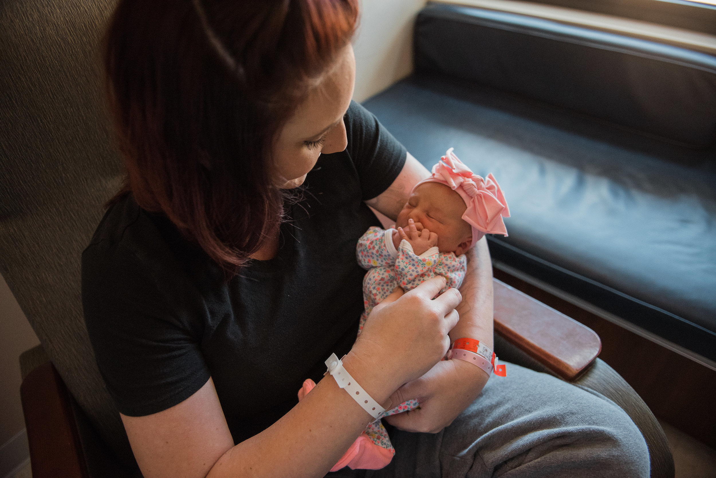mommy and baby-newborn pensacola photographer