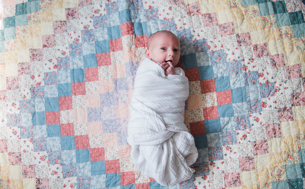 baby on quilt-gulf breeze photographer