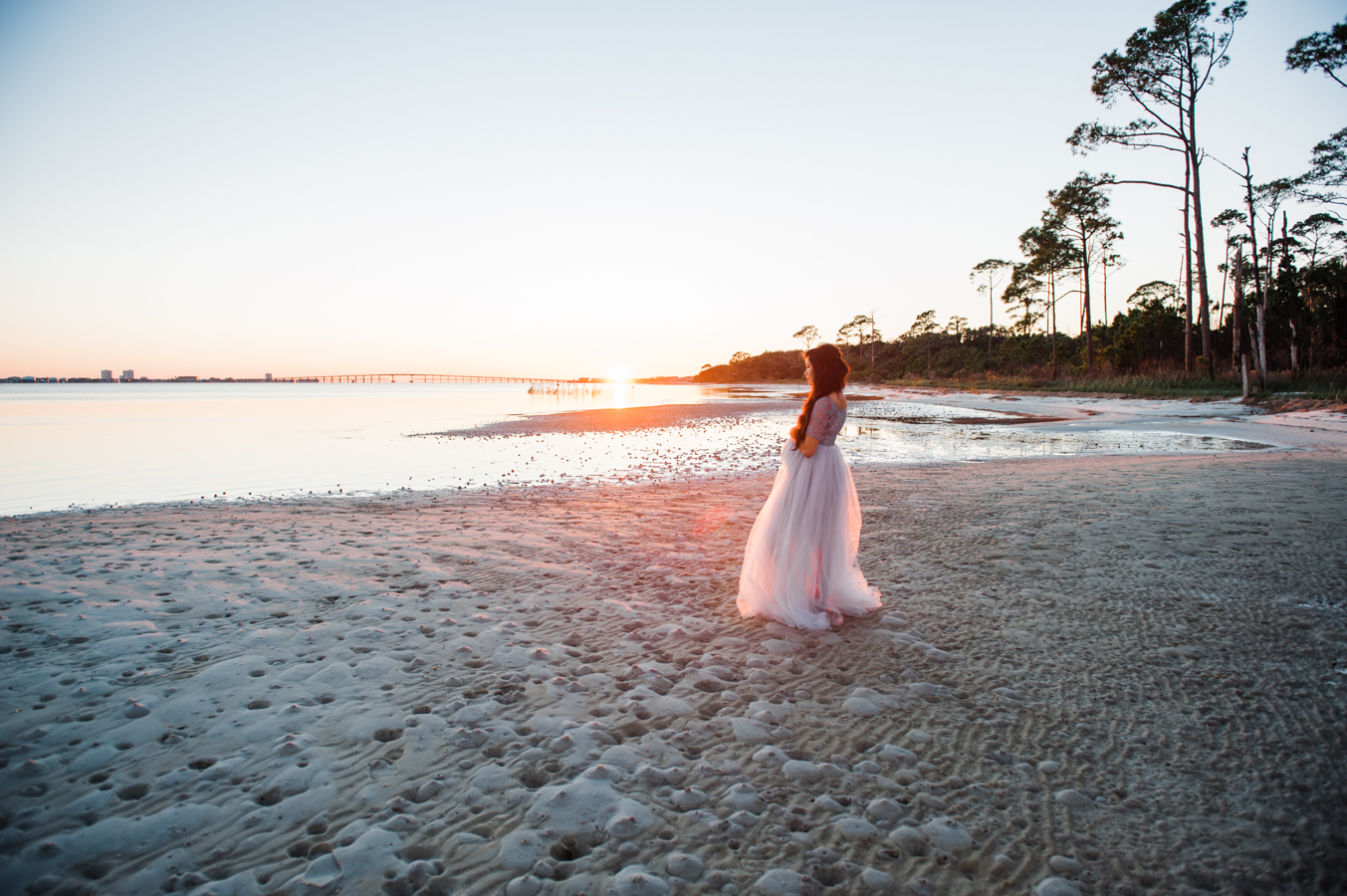 lady by ocean-pensacola family photographer
