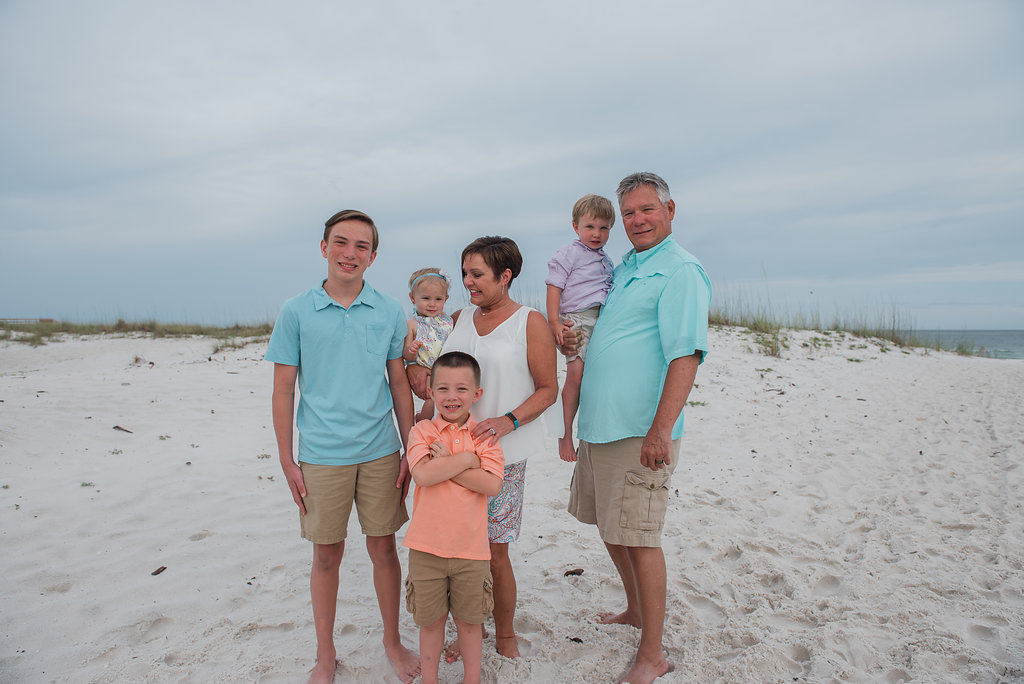 grandkids with grandparents at beach-Pensacola Beach Photographer-Ann Mangum Photographer
