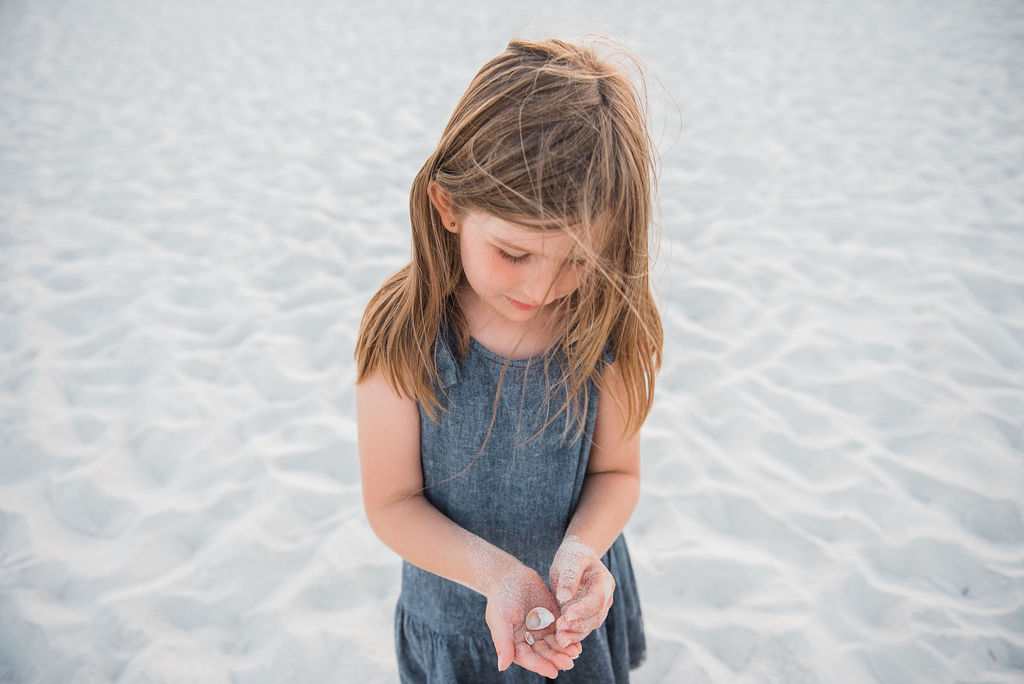 girl with shells-Navarre Photographer