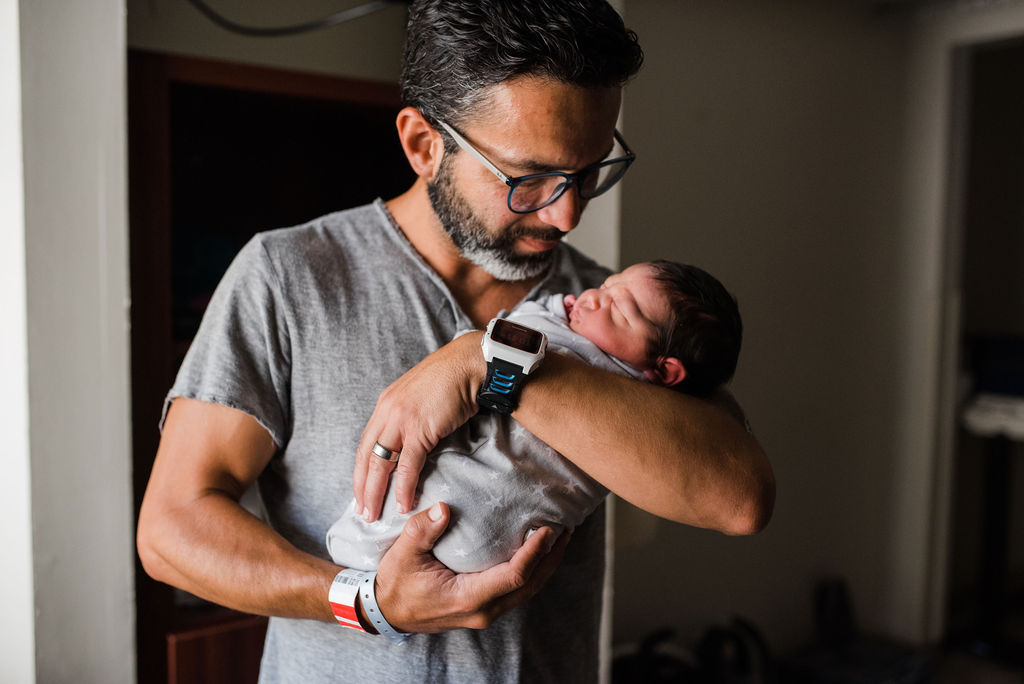 dad with newborn-pensacola newborn photographer