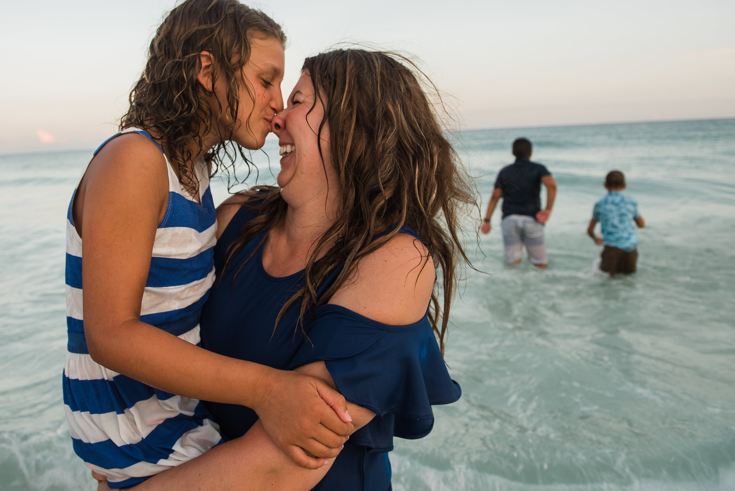 annmangumphotography.jpg-pensacola family photographer-mom and daughter in water