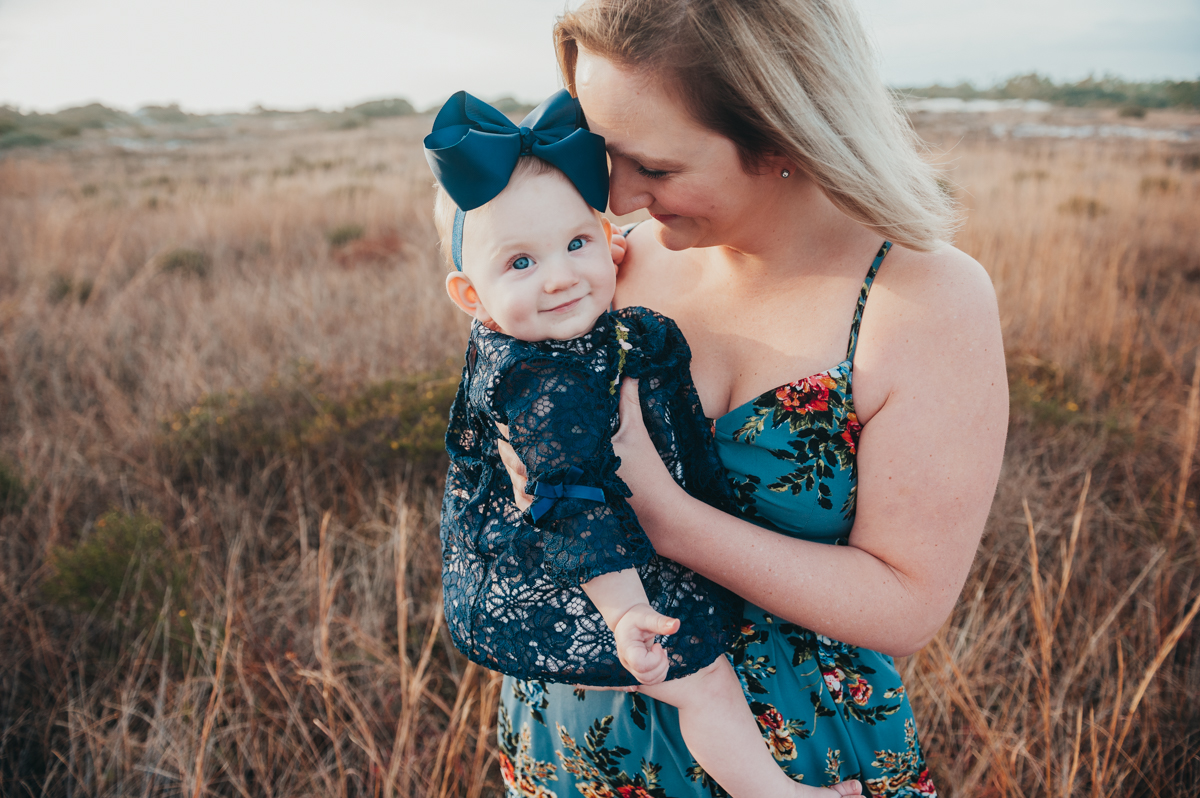 mom and baby-Pensacola beach Family photographer